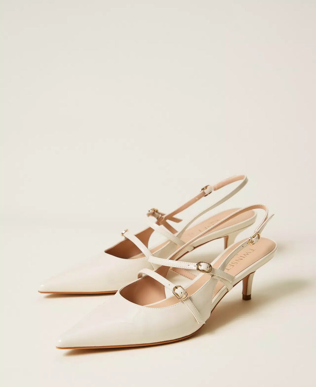 Sapatos de salto slingback com tiras