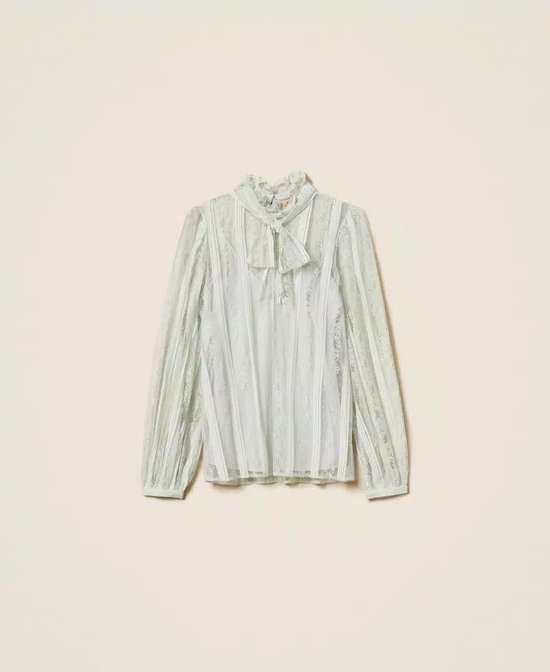 Blusa de renda às riscas com laço