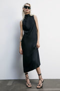 Vestido midi de cetim fluido