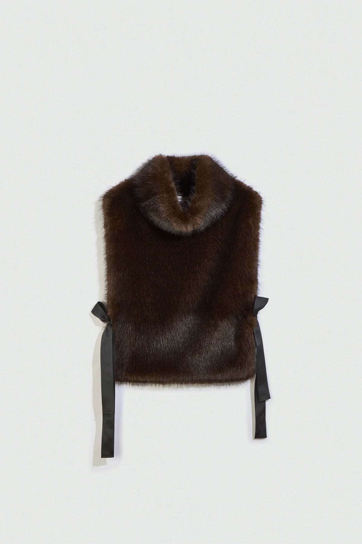 BIB PATRICIA