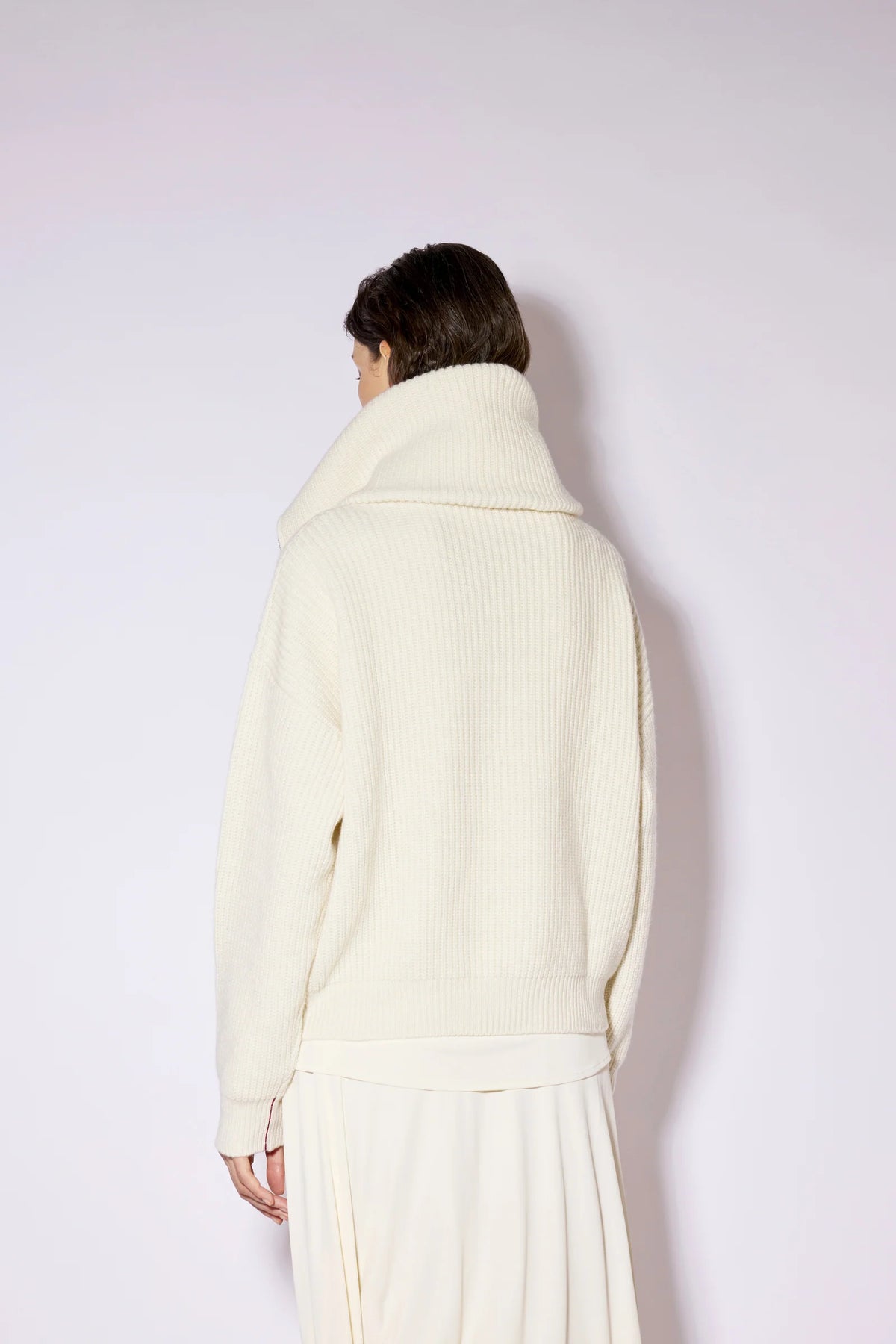 EVADNE SWEATER