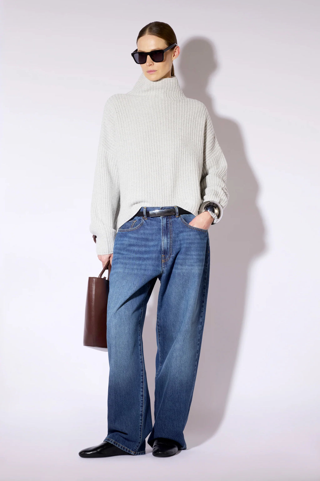 SAMIRA SWEATER